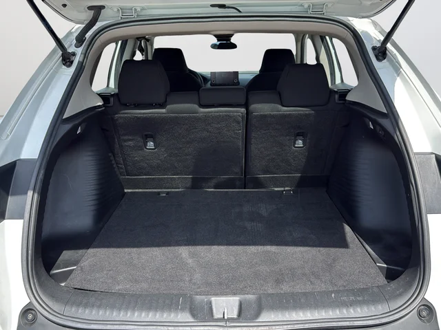 Used 2025 White Honda LX image 34