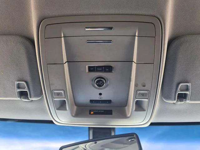 Used 2019 Silver GMC SLE image 32