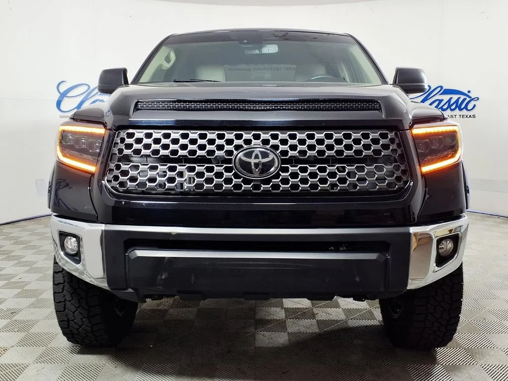 Used 2021 Midnight Black Toyota SR5 image 3