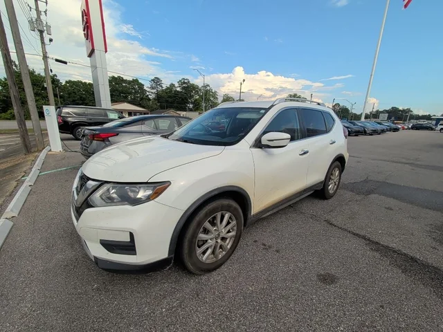 2019 Nissan Rogue SV