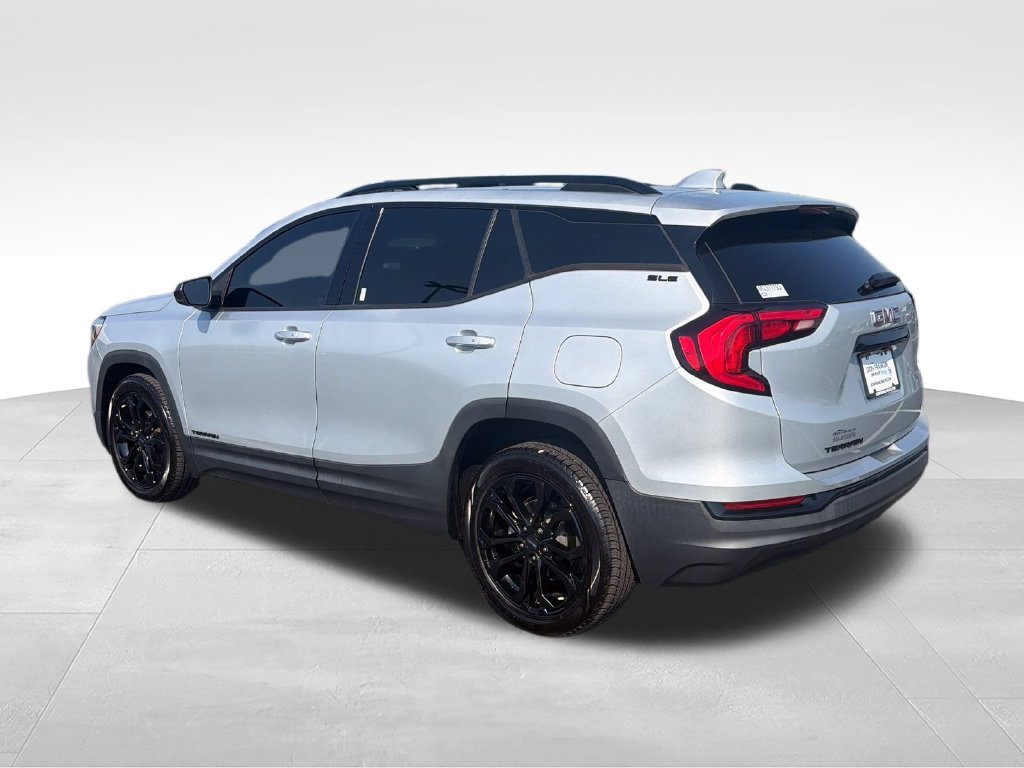 Used 2021 Silver GMC SLE image 3