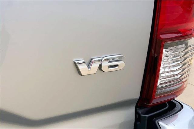 Certified Used 2022 CELESTIAL SILVER Toyota  image 10
