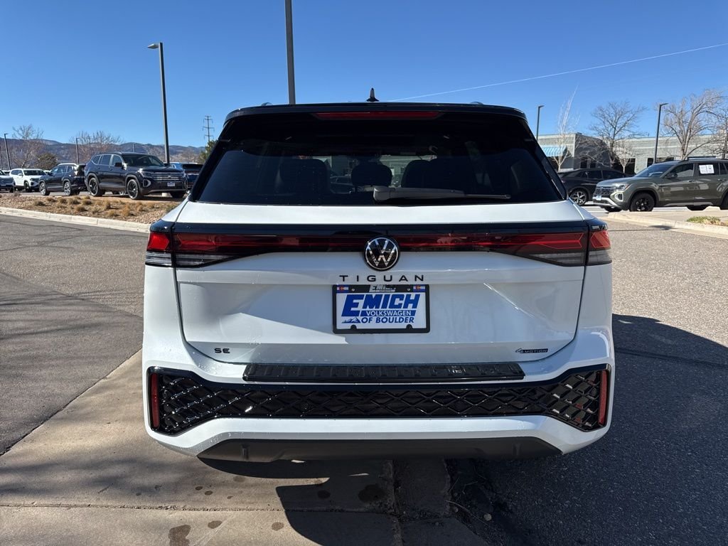 New 2026 Opal White Pearl Volkswagen 2.0T SE R-Line Black image 4