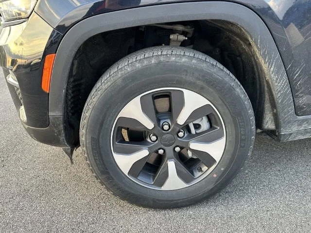 Certified Used 2022 Black Jeep 4xe image 7