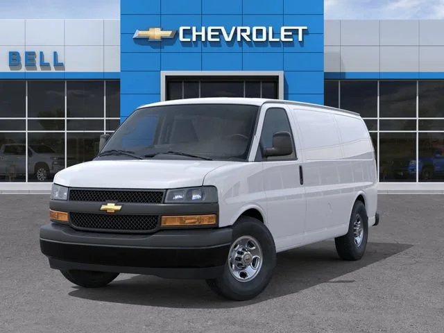New 2026 Summit White Chevrolet WT image 6