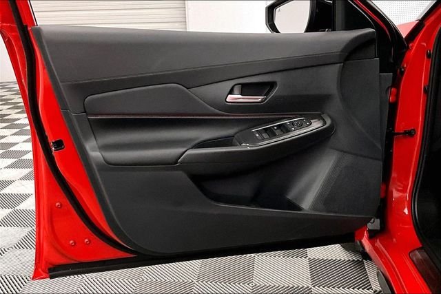 New 2026 Energetic Ember/Super Blk Nissan SR image 32