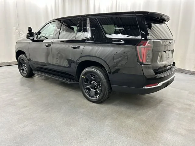 2026 Chevrolet Tahoe Fleet - Photo 3