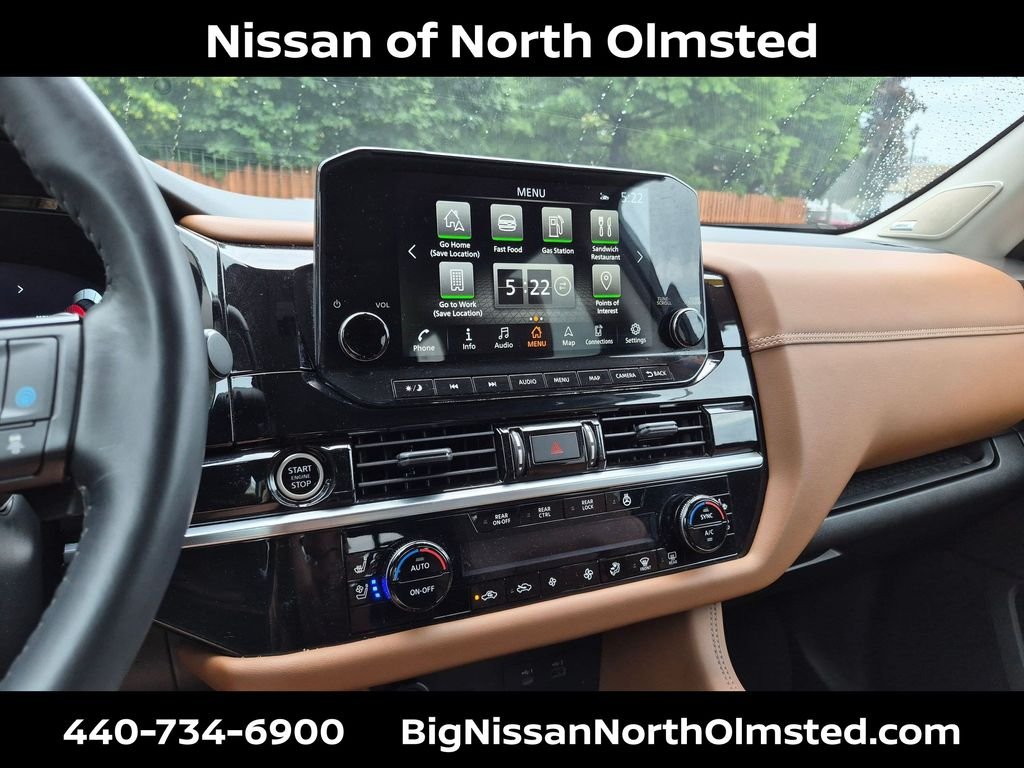 Certified Used 2024 Gun Metallic Nissan Platinum image 21