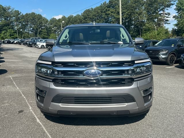 Used 2024 Silver Ford Limited image 2