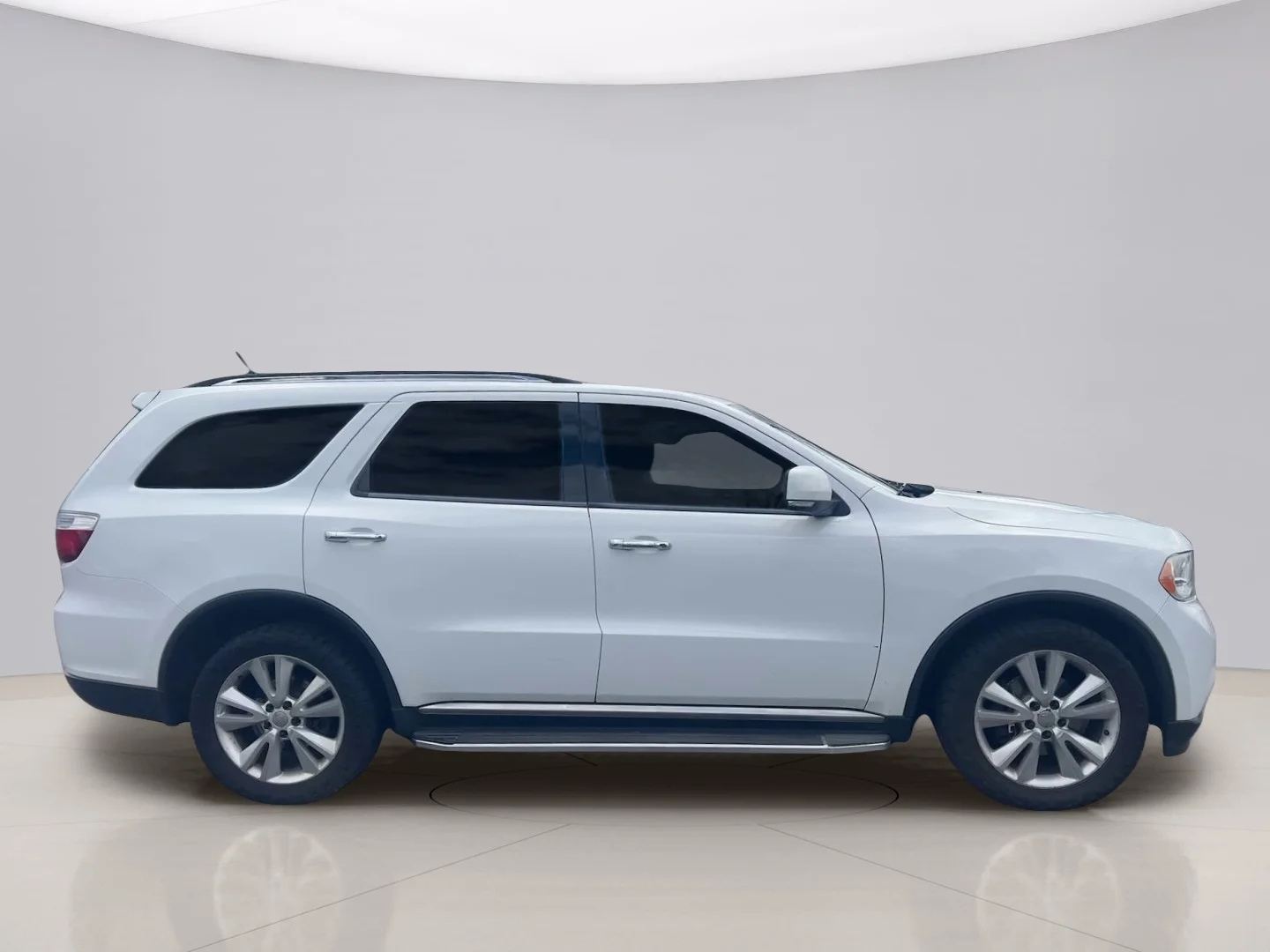Used 2013 White Dodge GLS image 7