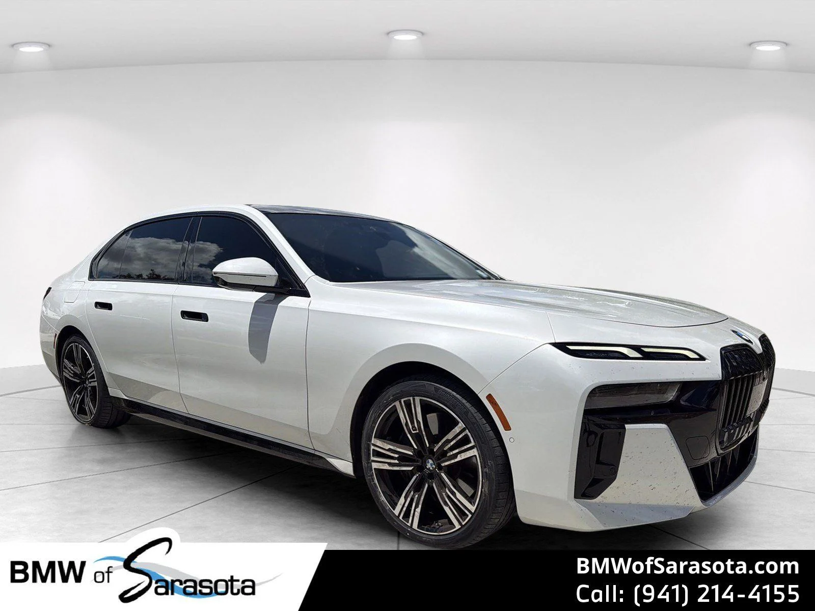 2023 BMW 7 Series 740i