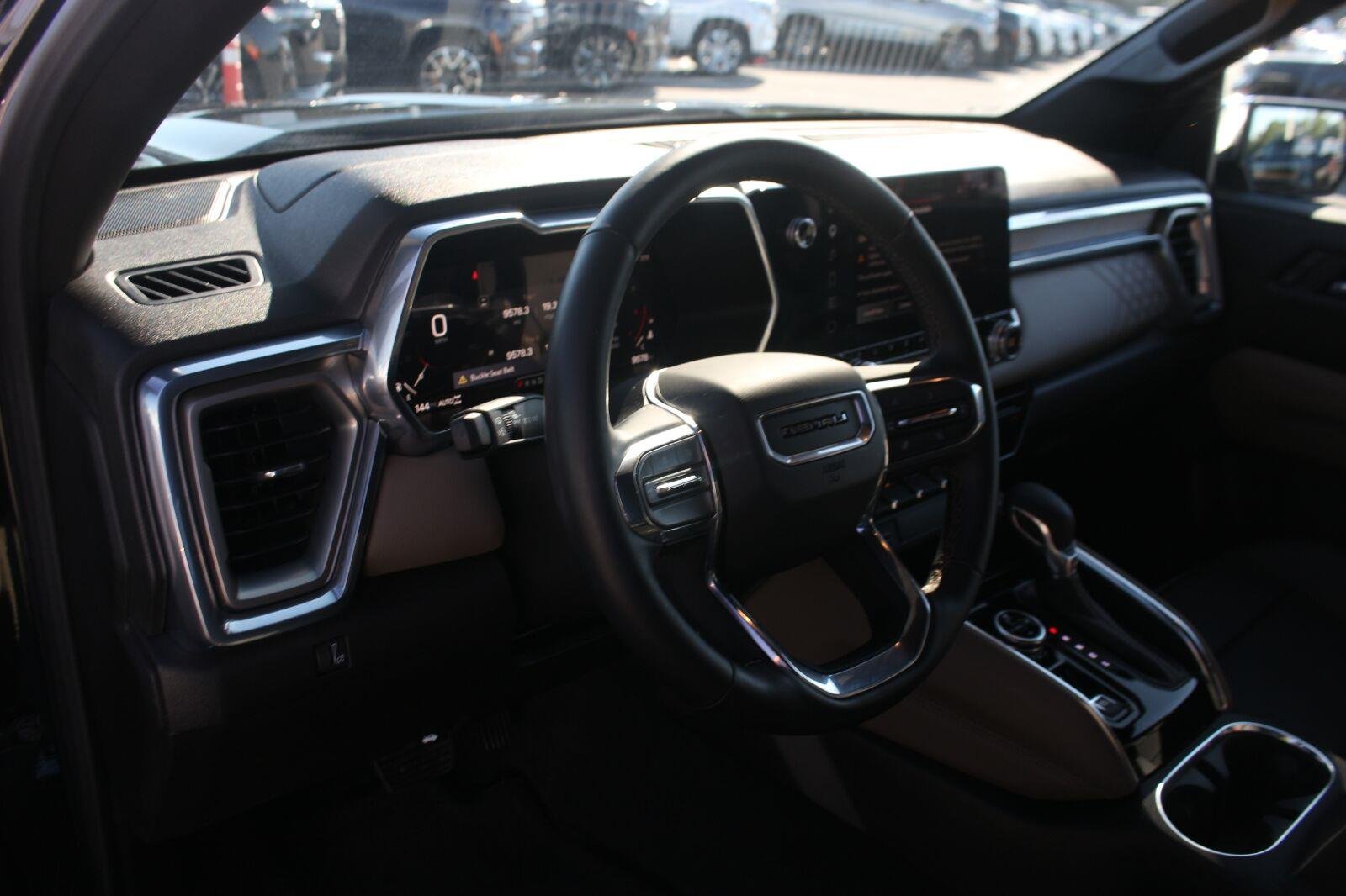 Used 2024 Onyx Black GMC Denali image 16
