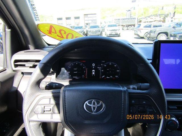 2024 Toyota Tacoma TRD Off Road - Photo 13
