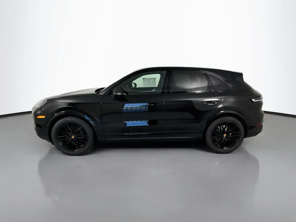 New 2026 Chromite Black Metallic Porsche  image 2