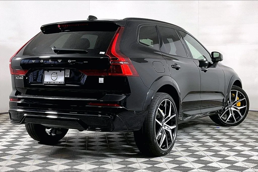 New 2026 Black Volvo T8 Polestar Engineered image 2