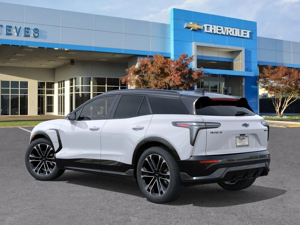 2026 Chevrolet Blazer EV SS - Photo 3
