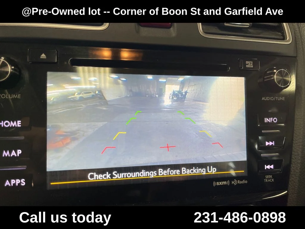Used 2016 Silver Subaru 2.5i Premium image 21