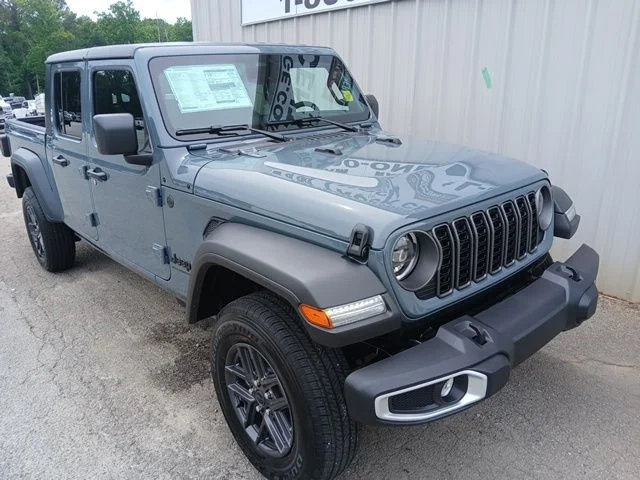 2026 Jeep Gladiator Sport S Auto's photo