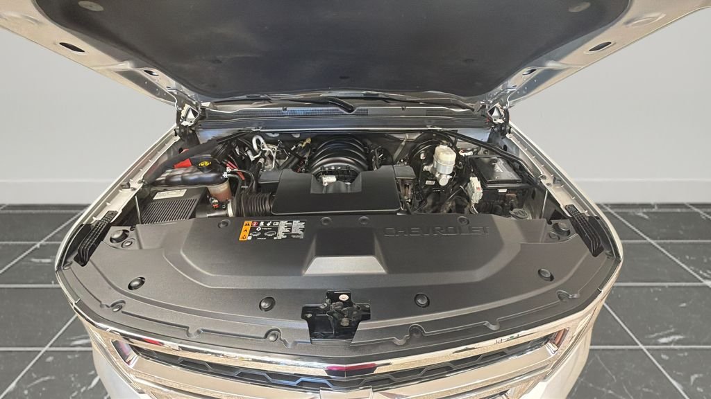 Used 2020 Silver Chevrolet LT image 23