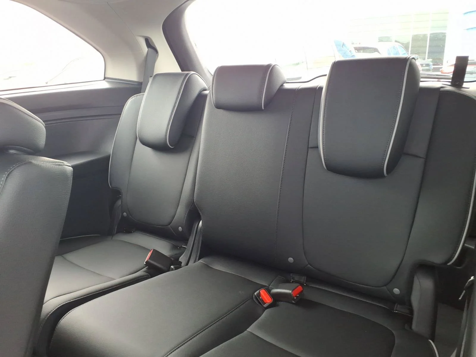 2026 Honda Odyssey Touring - Photo 8