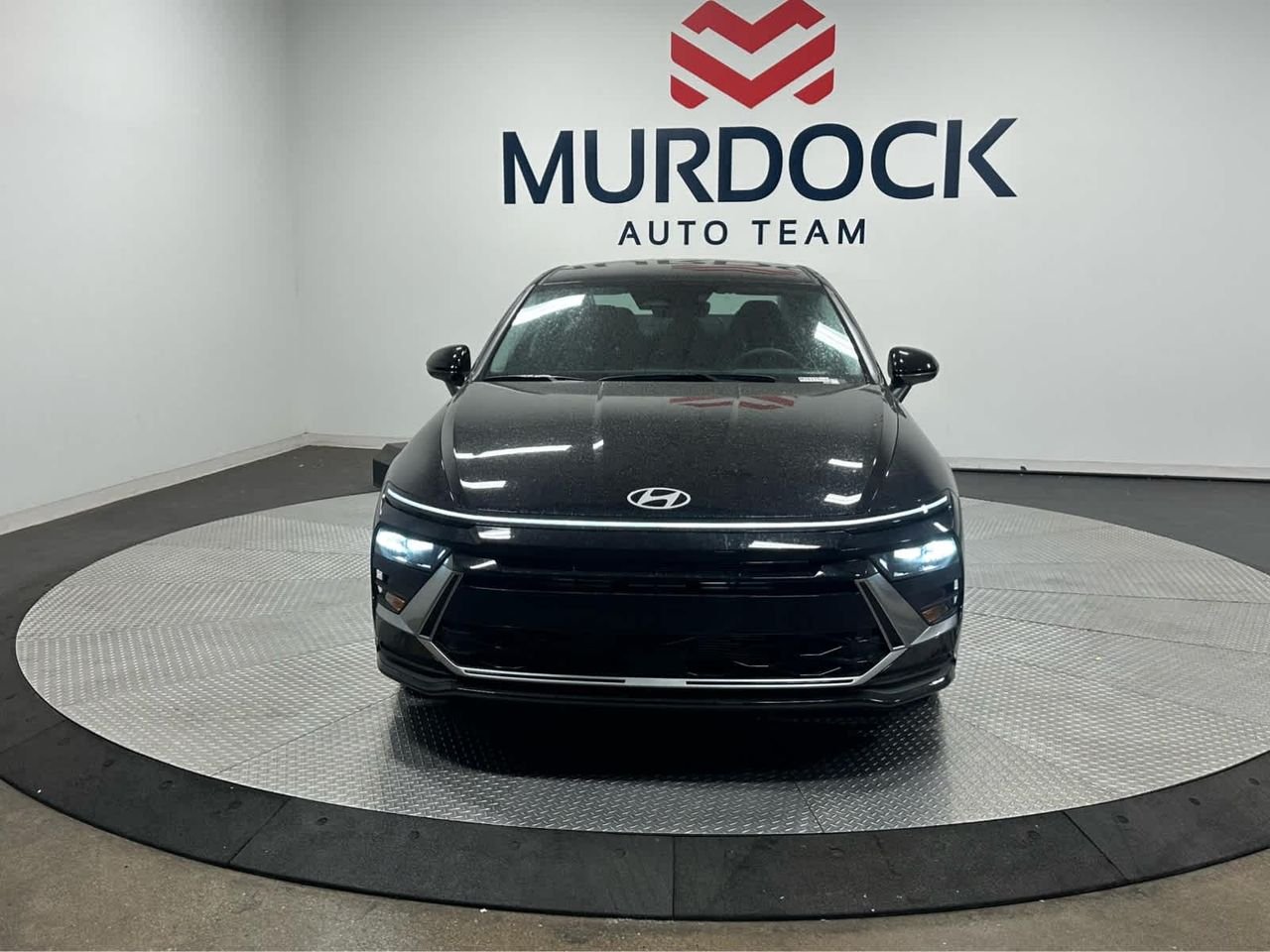 New 2026 Abyss Black Hyundai SE image 11