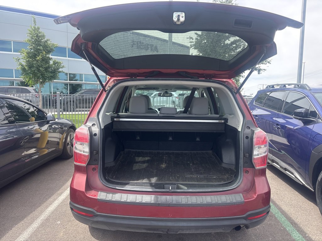 Used 2016 Red Subaru 2.5i Premium image 8