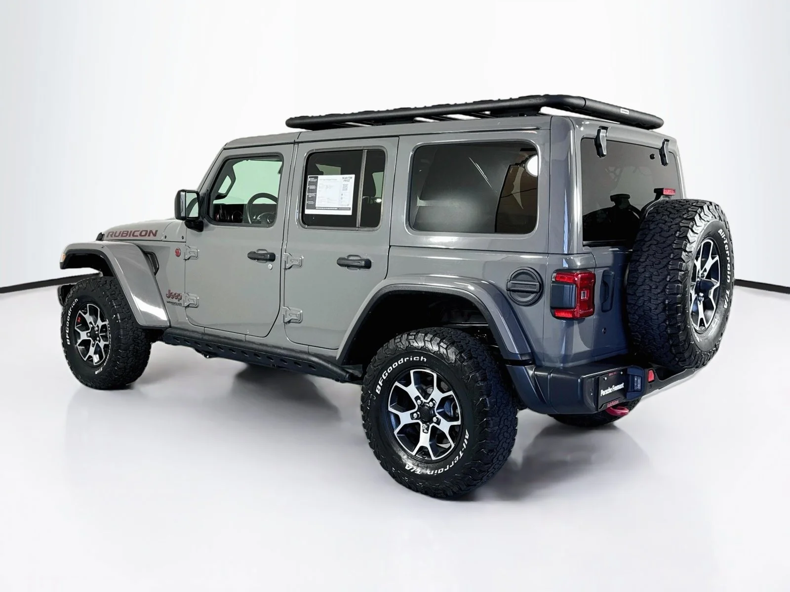 Used 2020 Sting-Gray Clearcoat Jeep Rubicon image 3