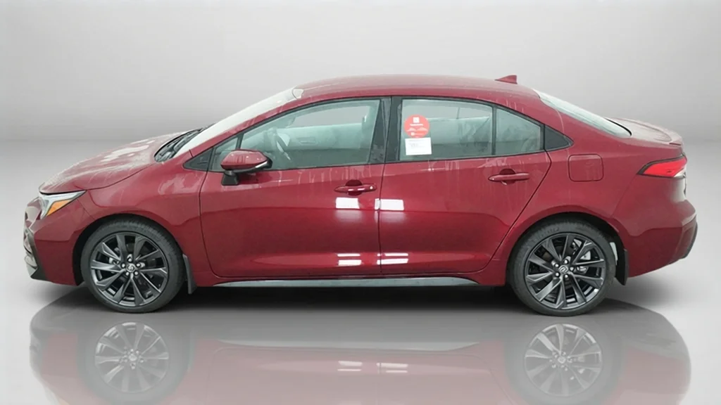 New 2026 Ruby Flare Pearl Toyota SE image 2