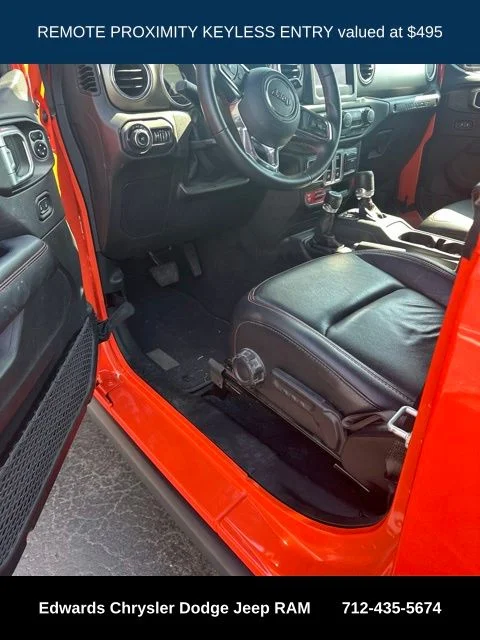 Used 2018 Orange Jeep Rubicon image 6