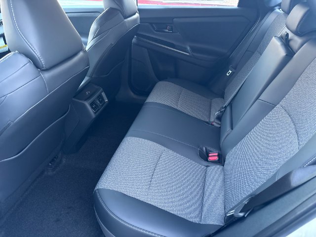 New 2027 Wind Chill Pearl <sup>1</sup> Toyota  XLE image 20