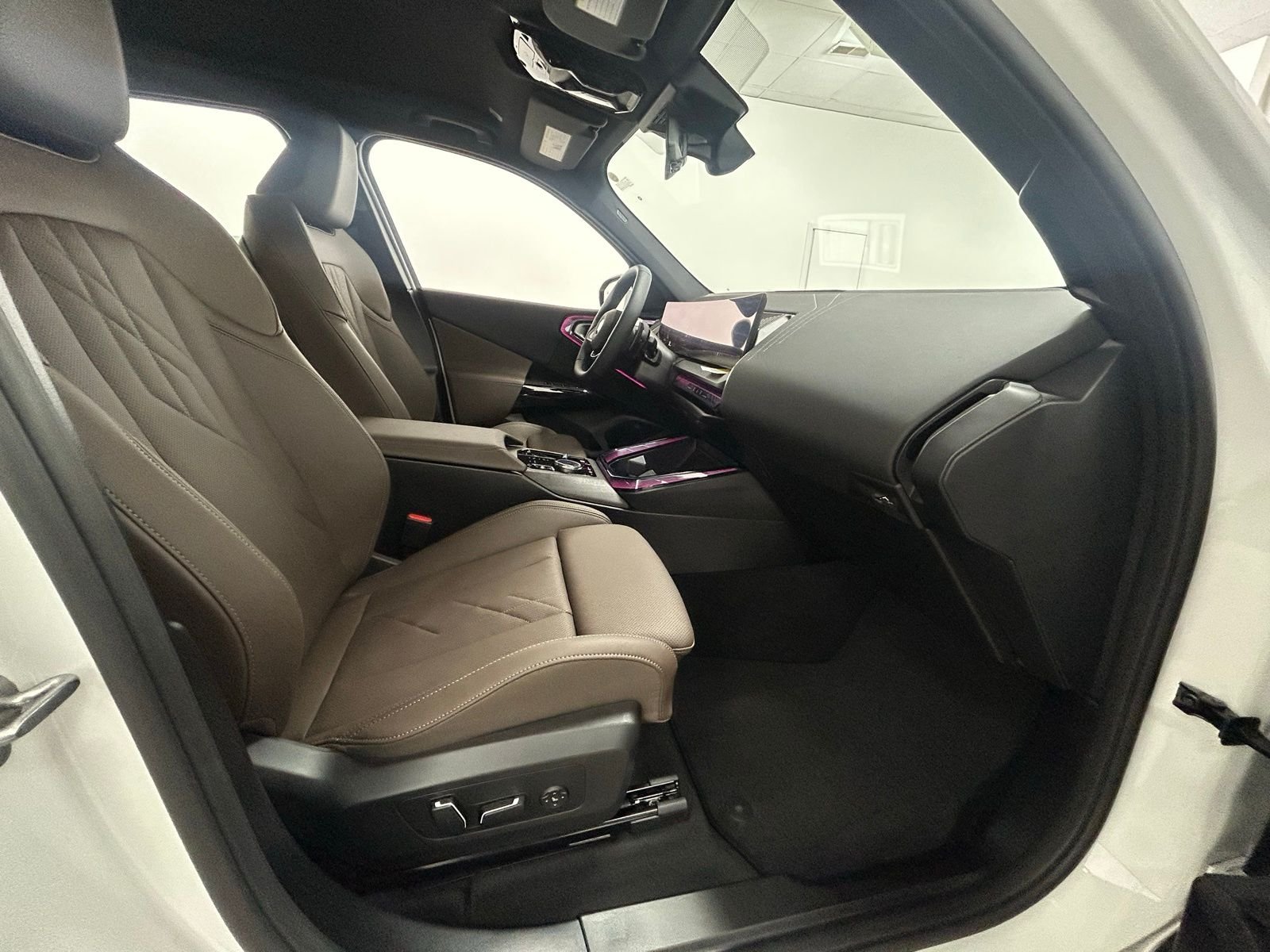 2026 BMW X3 30 - Photo 37