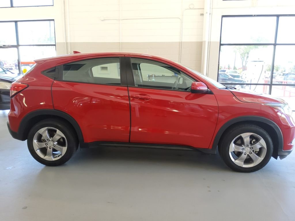 Used 2018 Black Honda LX image 24