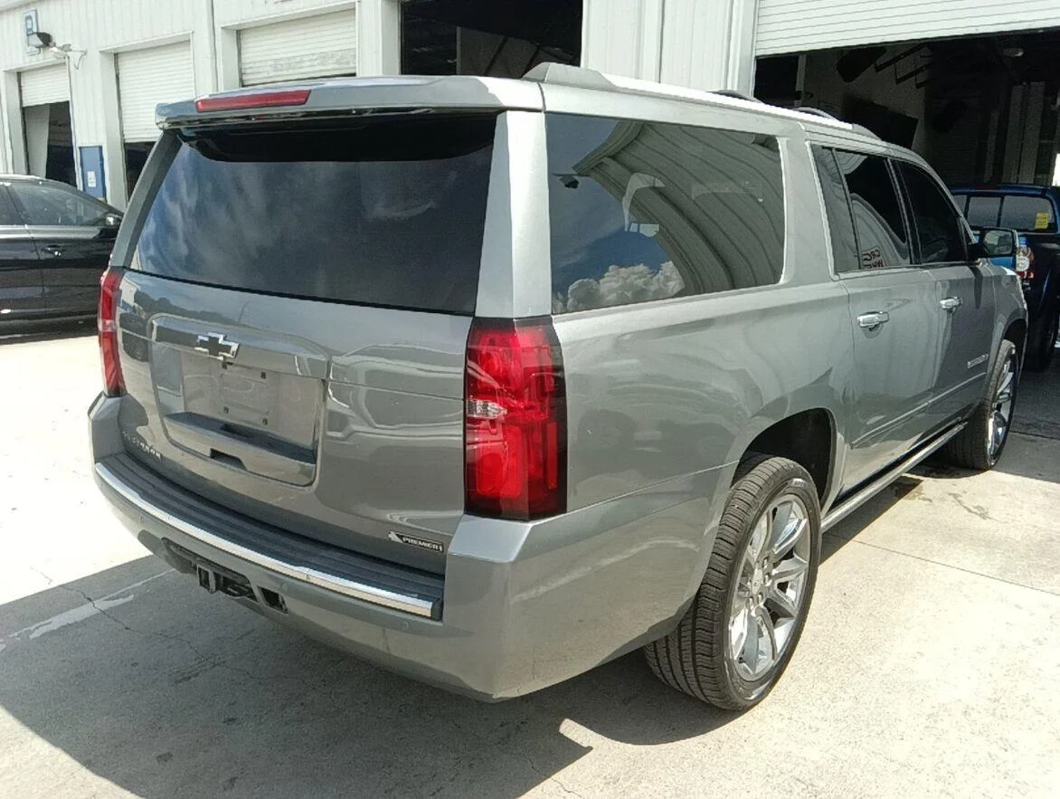 Used 2018 Satin Steel Metallic Chevrolet Premier image 4