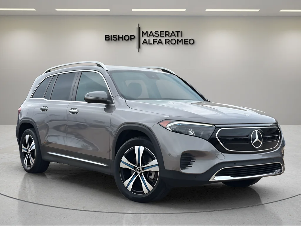 2023 Mercedes-Benz EQB EQB 300's photo