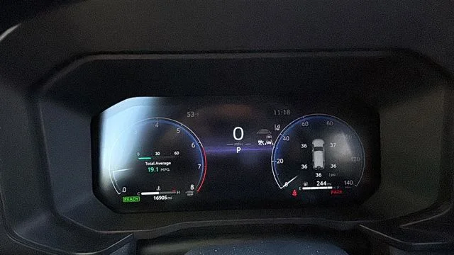 Used 2025 Black Toyota Base image 12