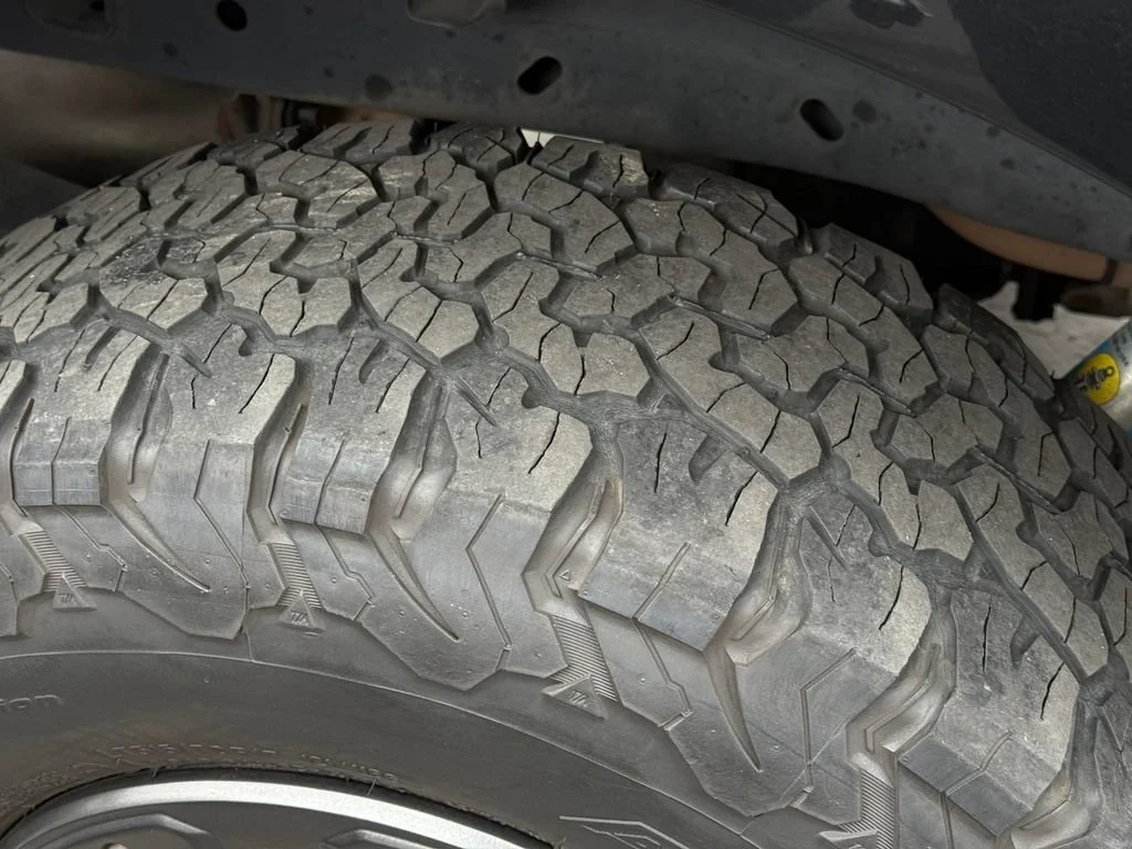 Used 2014  Ford XL image 24