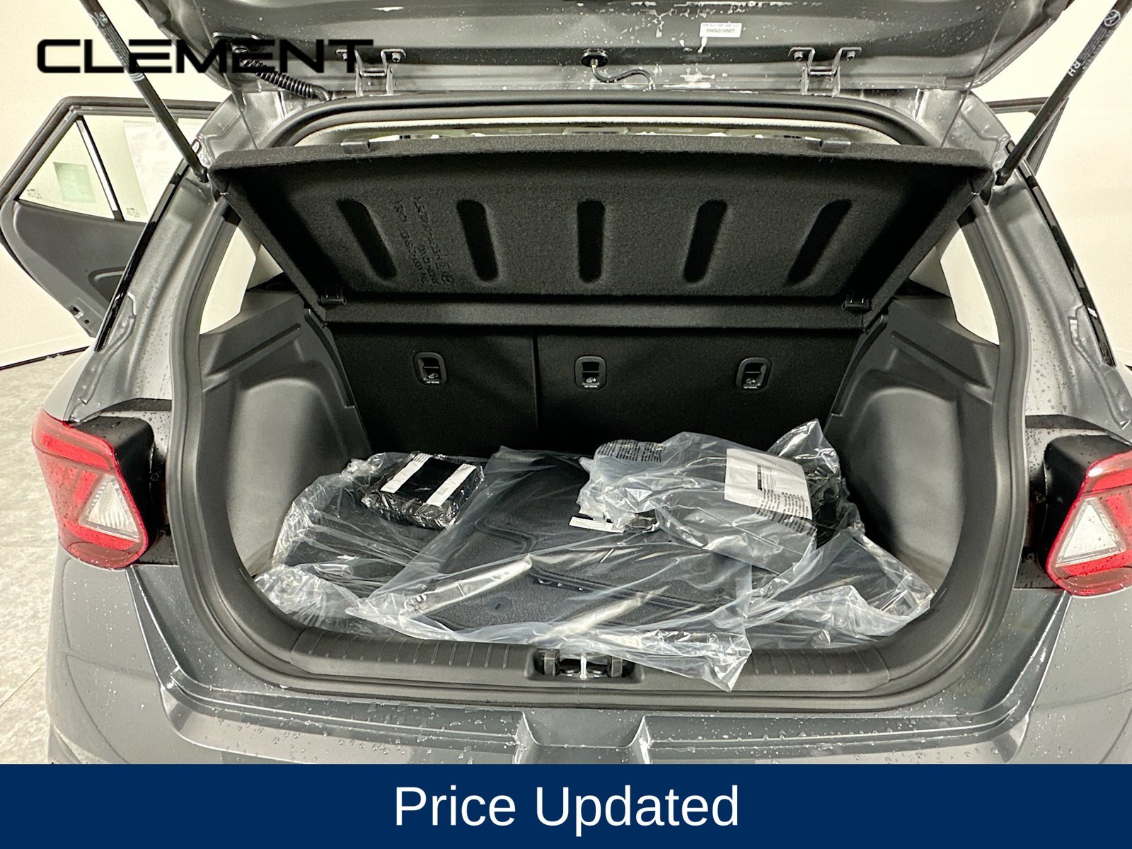 2026 Hyundai Venue SEL - Photo 9