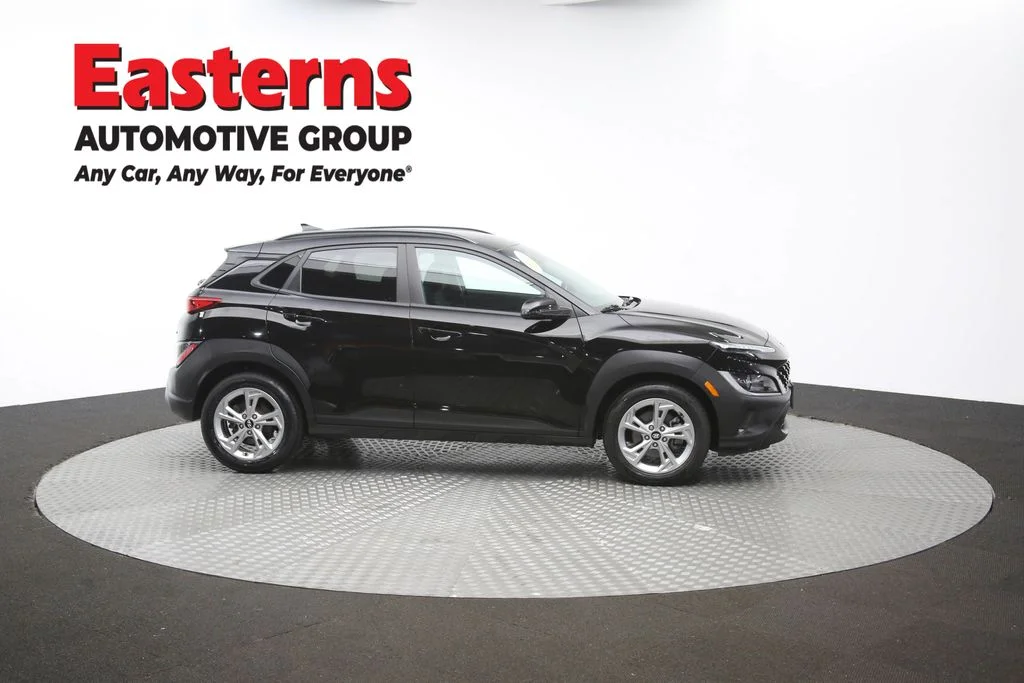 Used 2023 Black Hyundai SEL image 44