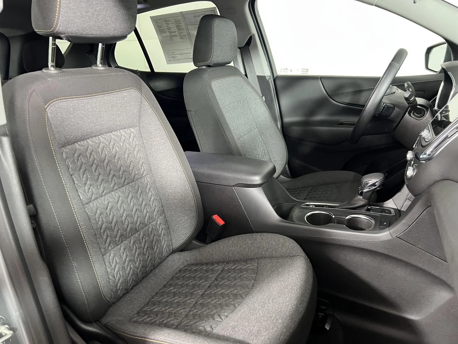 Used 2024 Sterling Gray Metallic Chevrolet LT image 20