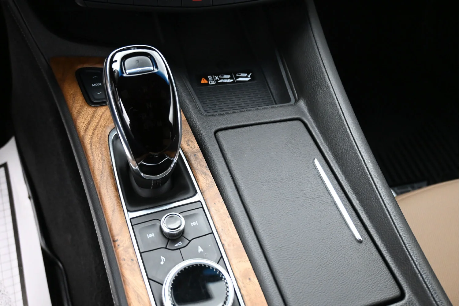 Used 2023 BLACK RAVEN Cadillac Premium Luxury image 12