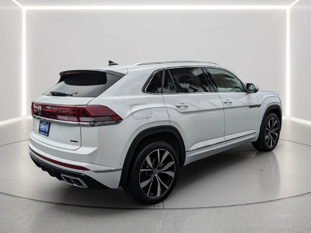 2026 Volkswagen Atlas Cross Sport SEL Premium R-LINE - Photo 10