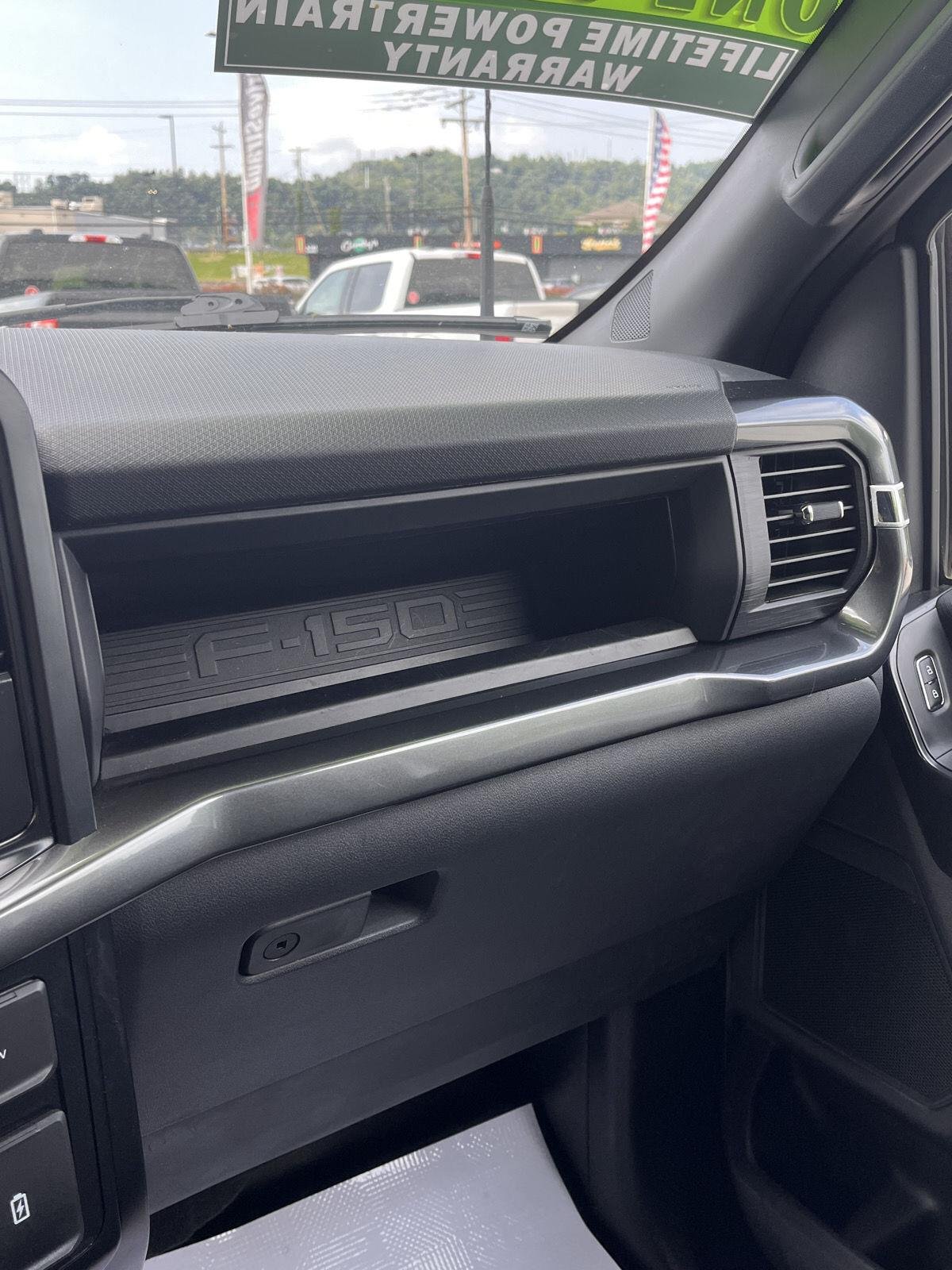 Used 2023 Oxford White Ford XL image 24