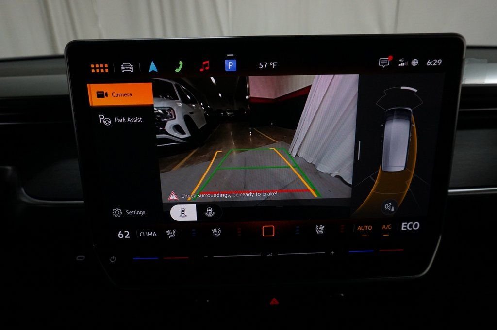 2025 Volkswagen ID. Buzz PRO S - Photo 24