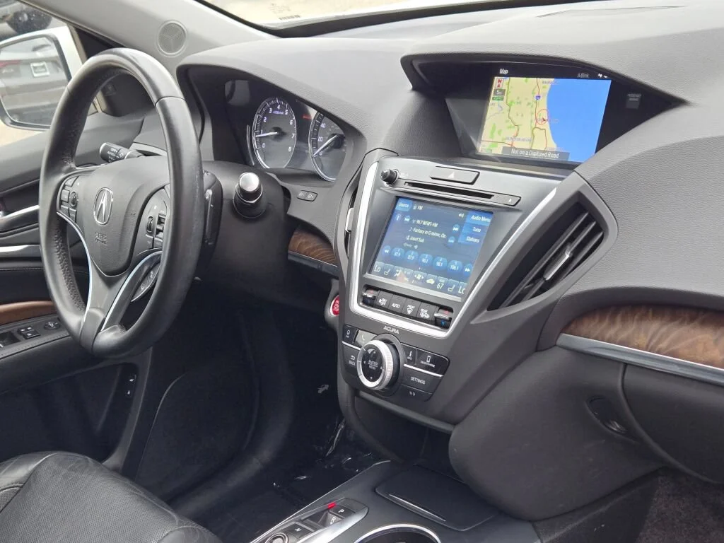 Used 2020 White Acura Technology image 9