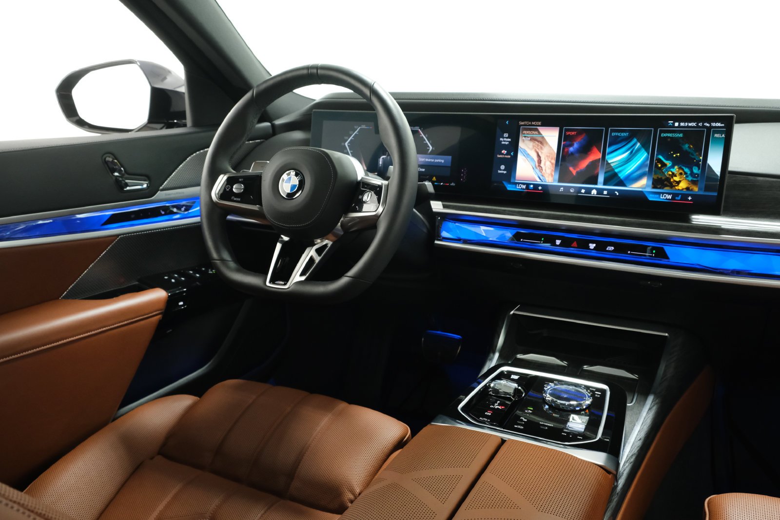 2025 BMW 7 Series 760i - Photo 11
