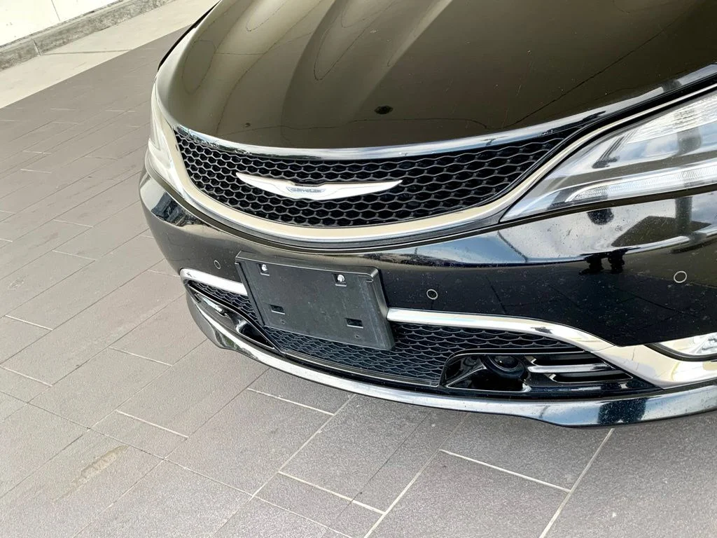Used 2015 Chrysler 200 C with VIN 1C3CCCCG8FN520235 for sale in D'Iberville, MS
