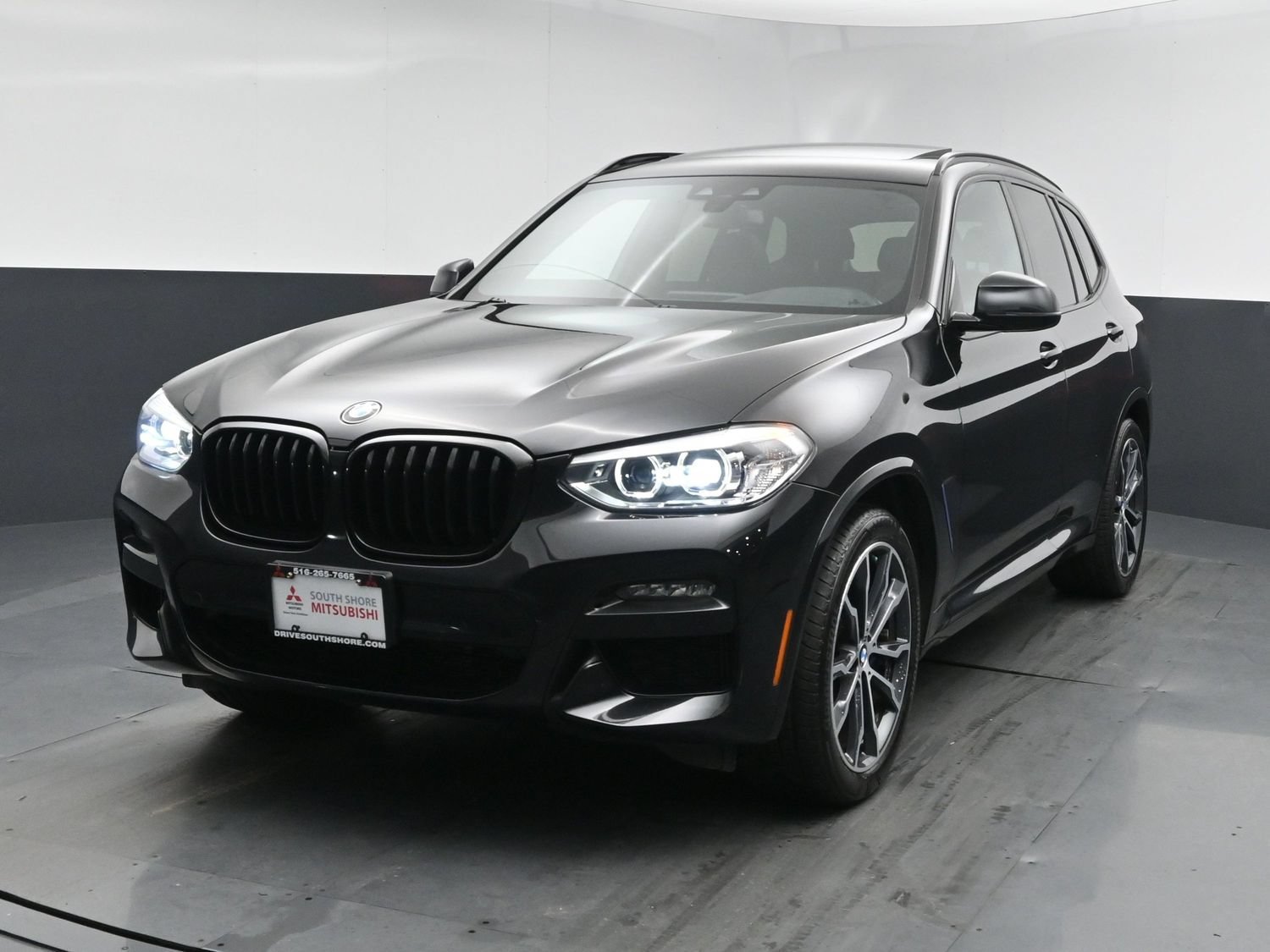 Used 2021 Black BMW xDrive30i image 24