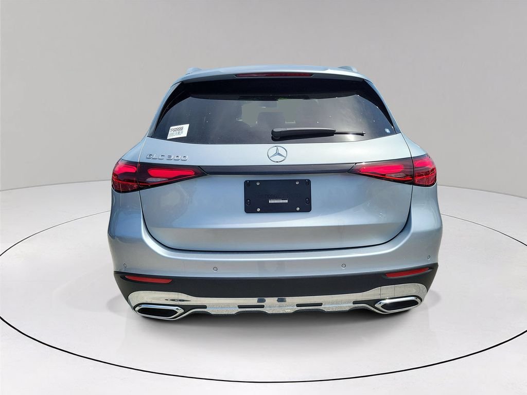 New 2026 Cirrus Silver Metallic Mercedes-Benz GLC 300 image 5
