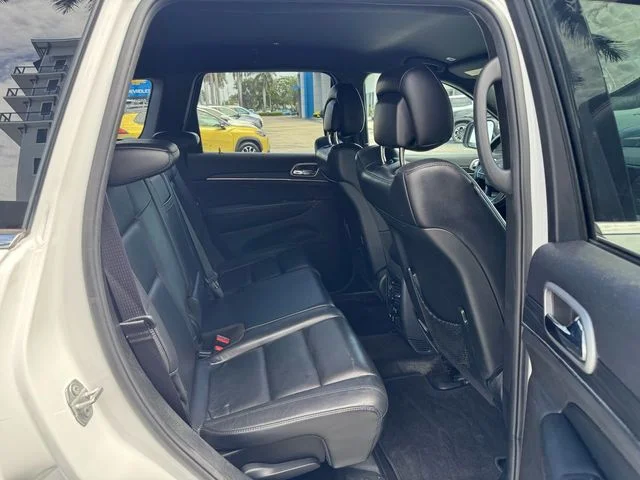 Used 2019 White Jeep Limited image 17