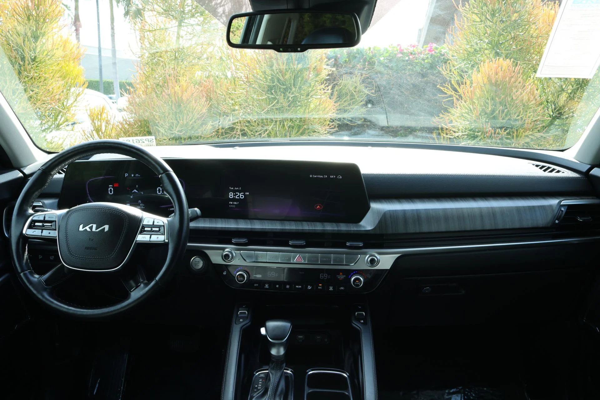 Used 2024 Black Kia EX image 7